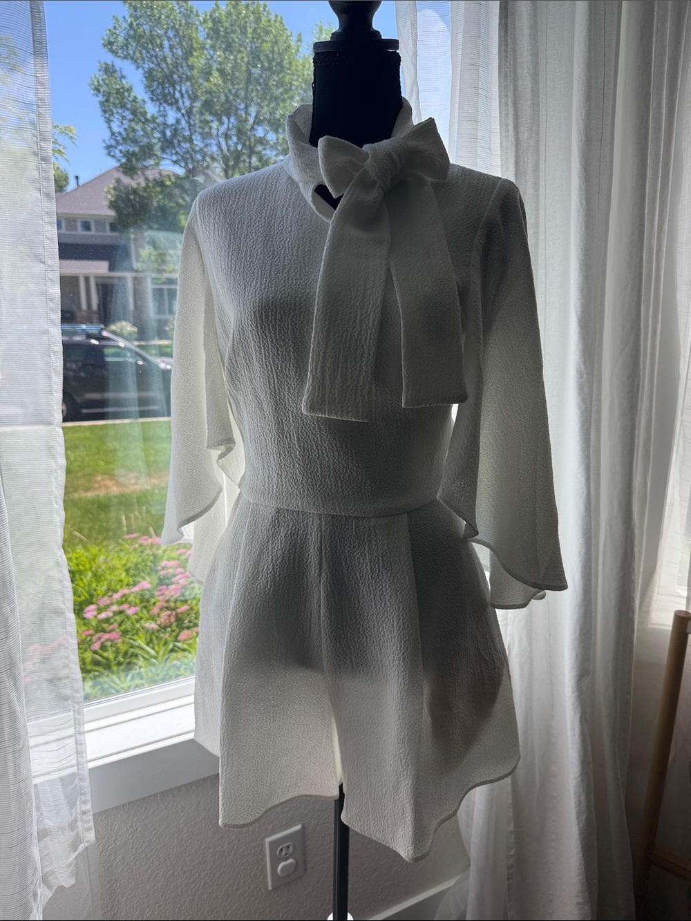 Black Halo White Textured Tie-Neck Romper